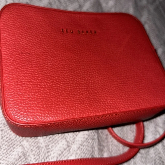 Ted Baker soft Grain  Leather soho disco camera crossbody bag - Picture 11 of 16